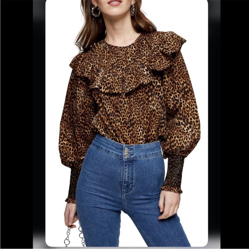 TOPSHOP - LEOPARD PRINT RUFFLE YOKE BLOUSE